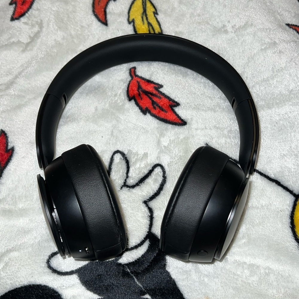 Beats by Dr. Dre Solo Pro